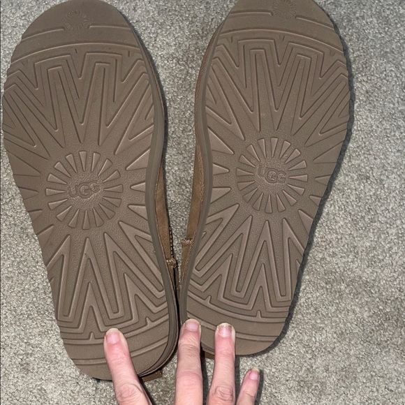 Women Chesnut Suede Ankle Boots - Picture 4 of 9